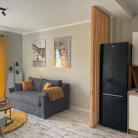 Uroczy Zakątek 1 Apartament *
