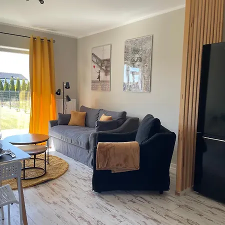 Apartament Uroczy Zakątek 1 *